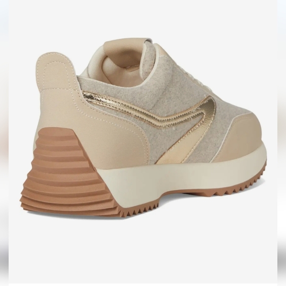 Dolce Vita Bynx Bossy Sneakers-NWT - Picture 6 of 10